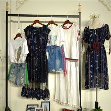  常山县伊歌服饰商行 主营 杭派女装,精品服饰,打
