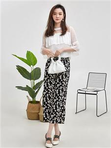 夺宝奇兵2021新款图片 夺宝奇兵精品图片 夺宝奇兵女装新品 中服网