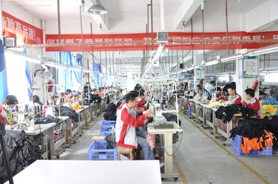 校服定做批发