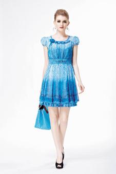 歌姿妮雅服装产品 产品图片 加盟店怎么样
